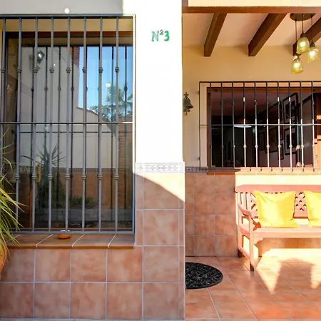 Holiday home Cortes House *
