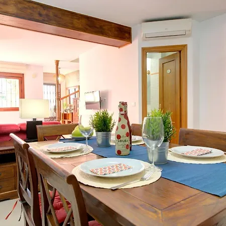 Holiday home Cortes House